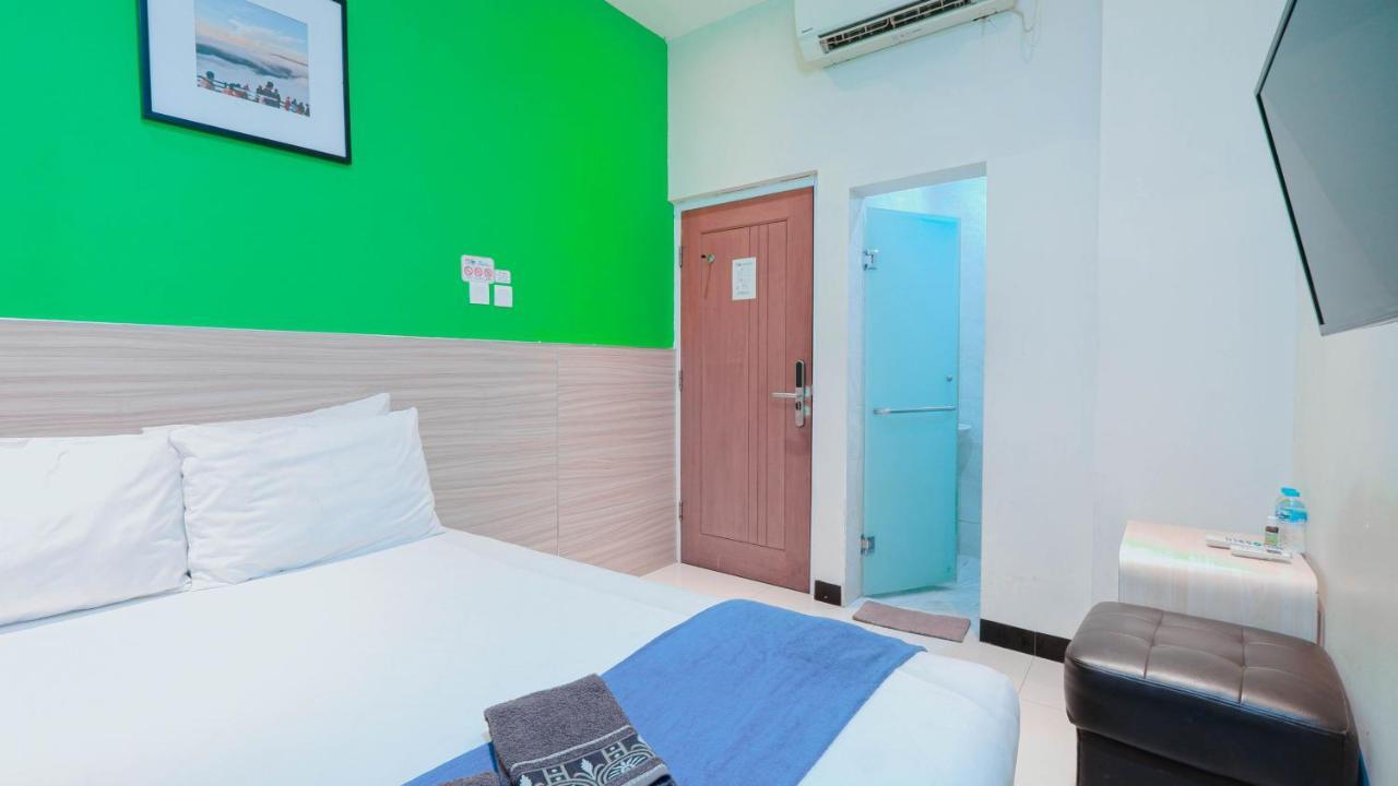 Cabin Hotel Sutomo Yogyakarta Ngoại thất bức ảnh