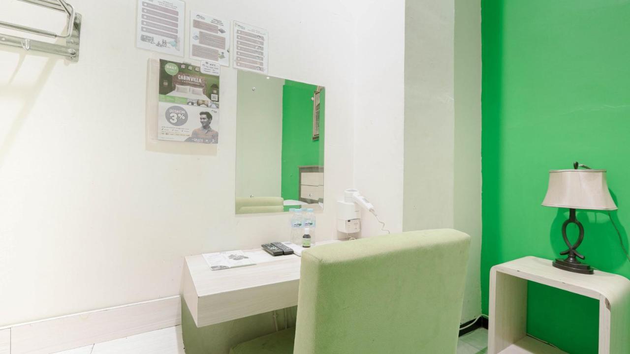 Cabin Hotel Sutomo Yogyakarta Ngoại thất bức ảnh